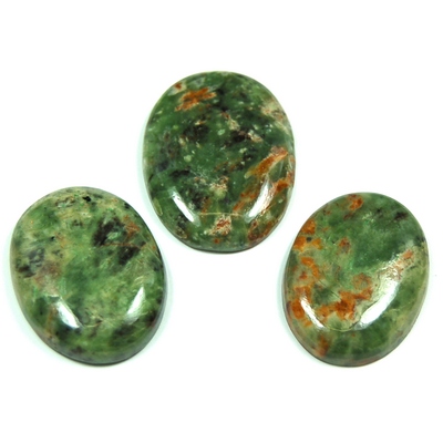 Cabochons - Chrome Diopside (Green Diopside) Cabochon